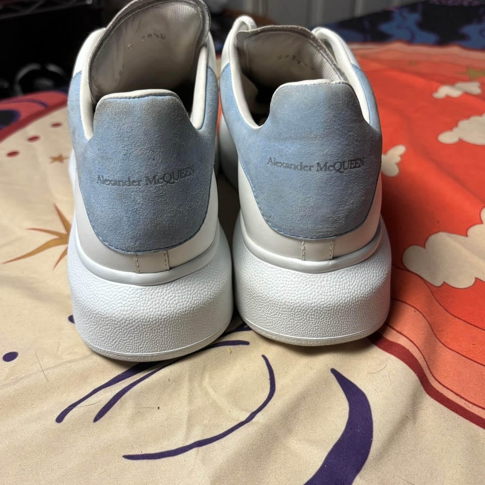 Alexander McQueen Oversized Sneakers White Light Blue Suede 553770 38.5 Designer - Picture 4 of 16